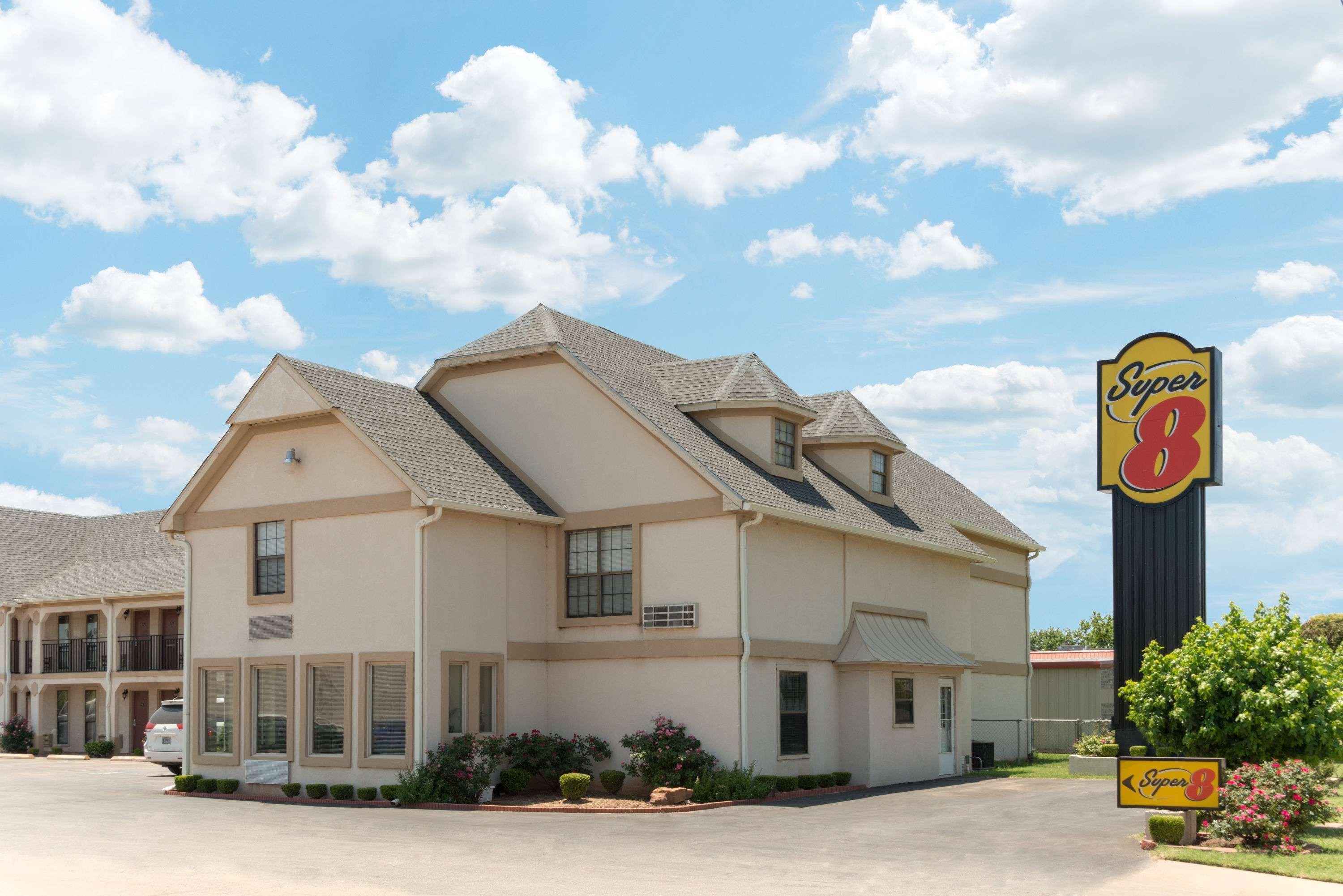 ซูเปอร์ 8 บาย วินด์แฮม เอนิด Hotel Enid ภายนอก รูปภาพ